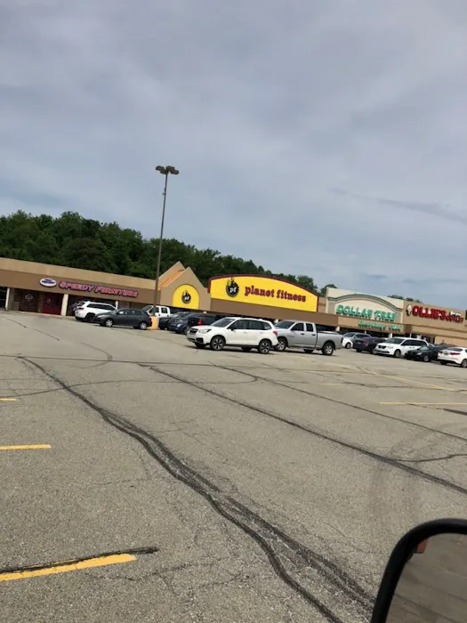 Planet Fitness Picture 10