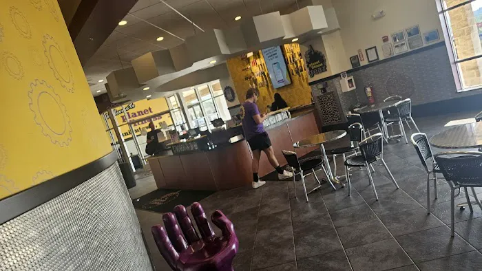 Planet Fitness Picture 3