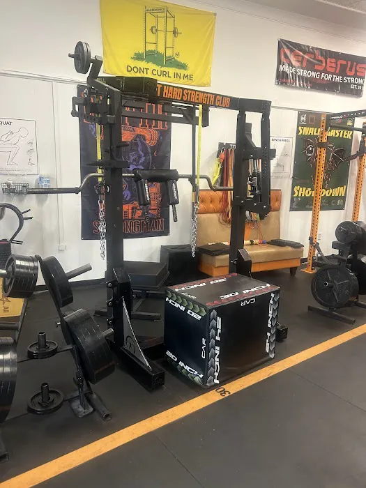 Lift Hard Strength Club Picture 6