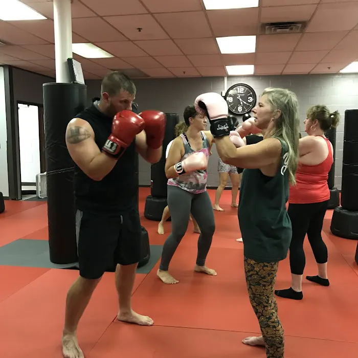 Core Cardio Kickboxing Picture 6