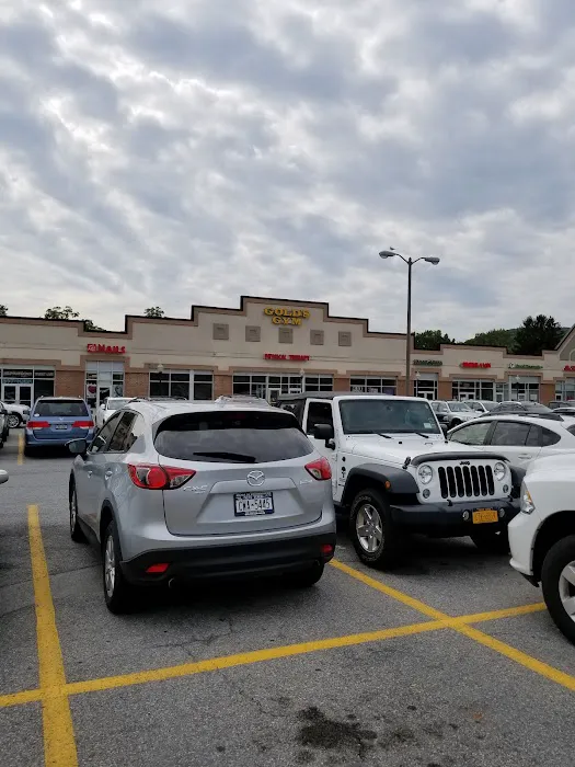 Gold's Gym Picture 10