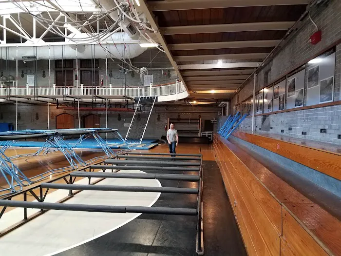 Arvin Gym Picture 9