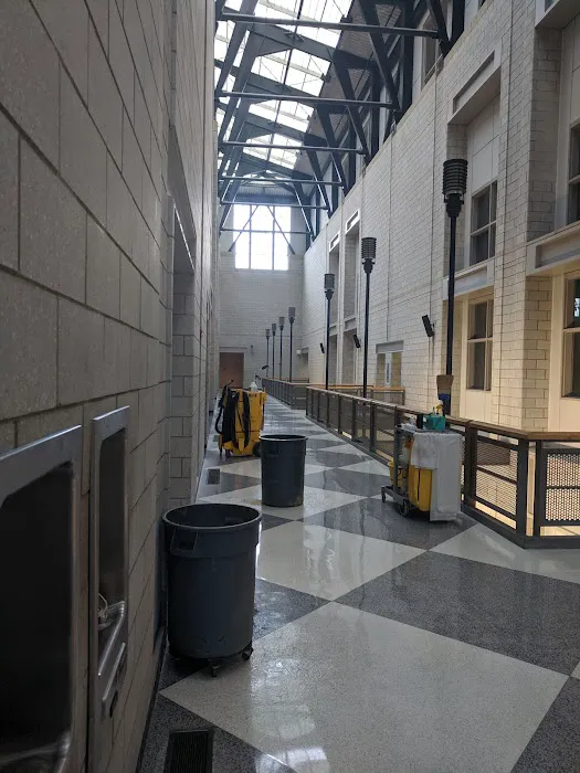 Arvin Gym Picture 7