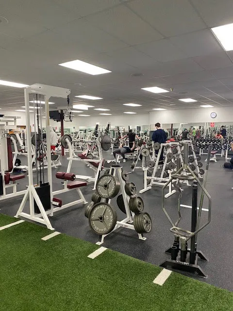 IXL Health & Fitness Club Picture 6