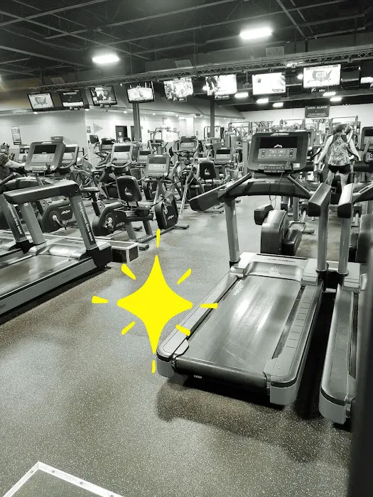 Planet Fitness Picture 5