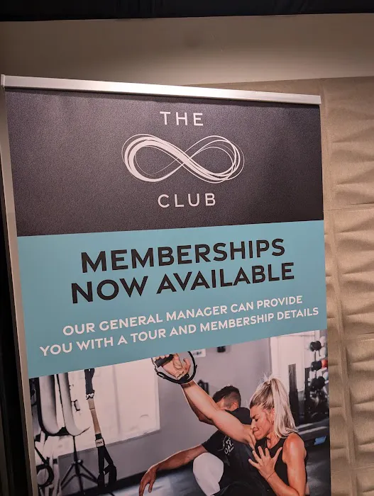 The Infinity Club Picture 3