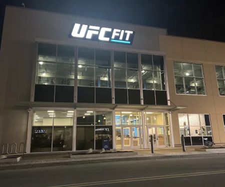 UFC FIT Wayne