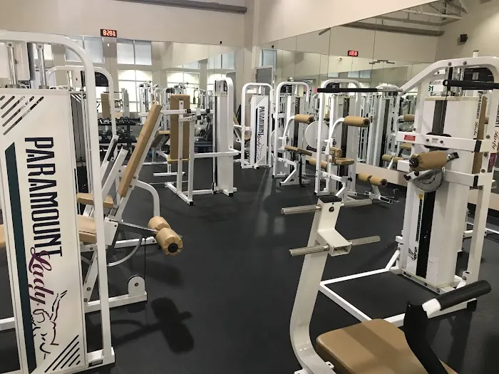 Gold's Gym Picture 5