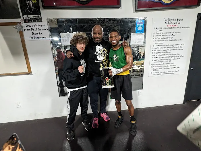 True warriors boxing Picture 9