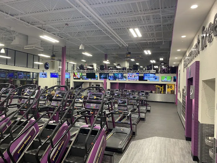 Planet Fitness Picture 3