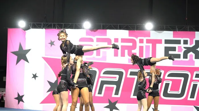 Staten Island Elite Cheer Picture 1