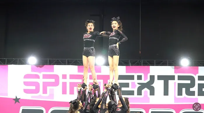 Staten Island Elite Cheer Picture 8