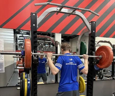 Crunch Fitness - Staten Island South
