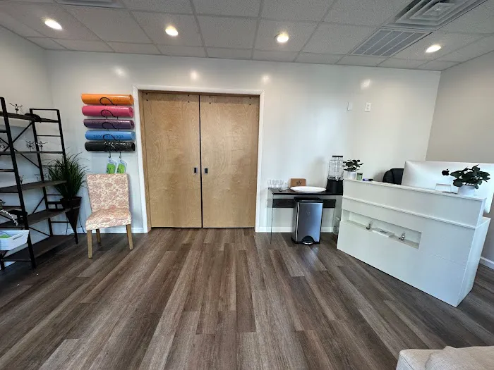 Zentimacy Yoga Studio Picture 5