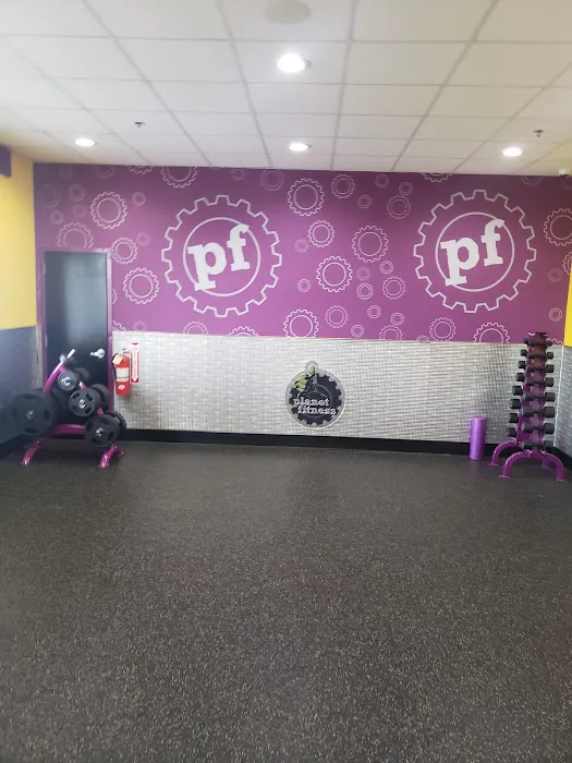 Planet Fitness Picture 10