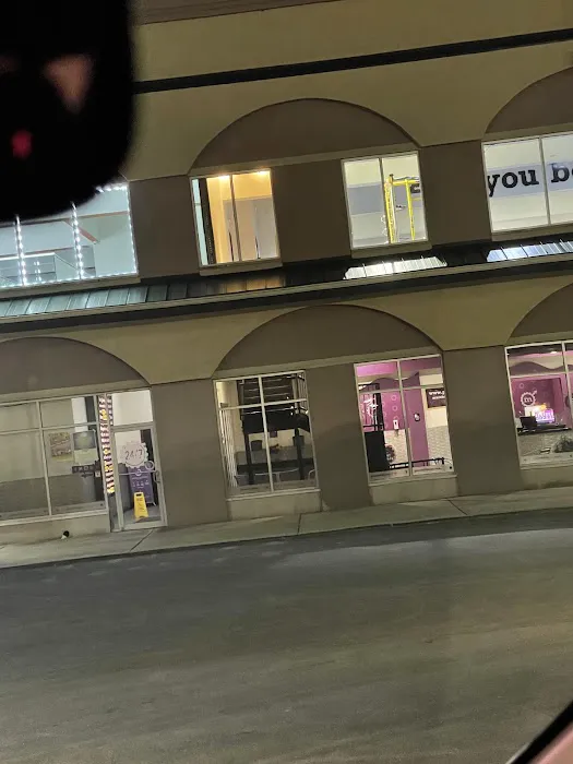 Planet Fitness Picture 5