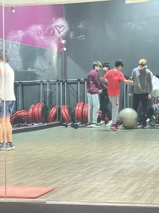 Crunch Fitness - Verona Picture 2