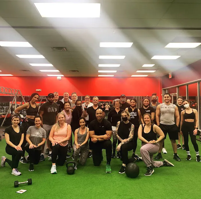 Crunch Fitness - Verona Picture 8