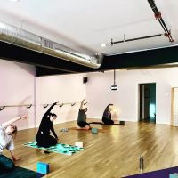 Iris Yoga ico