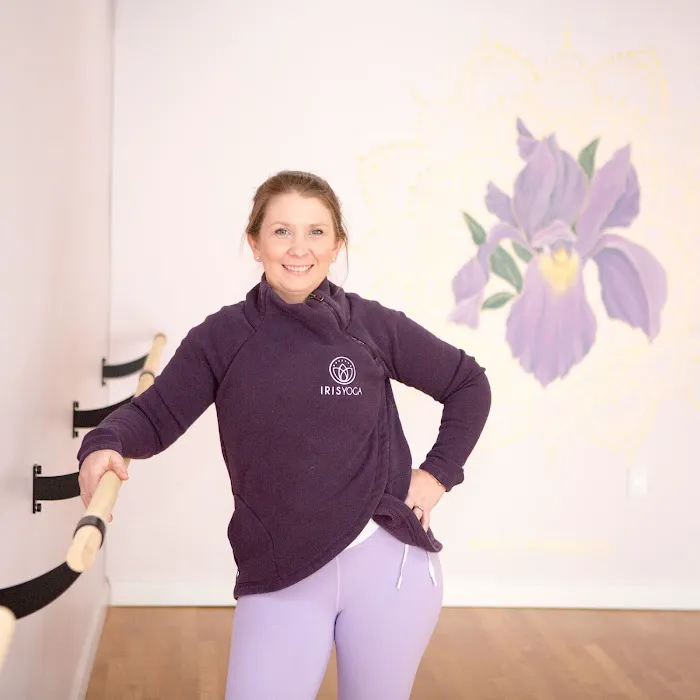Iris Yoga Picture 10