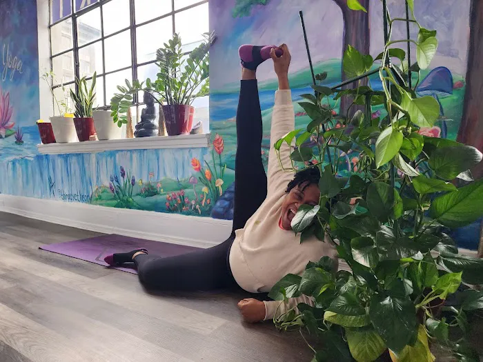 Im So Yoga Picture 10