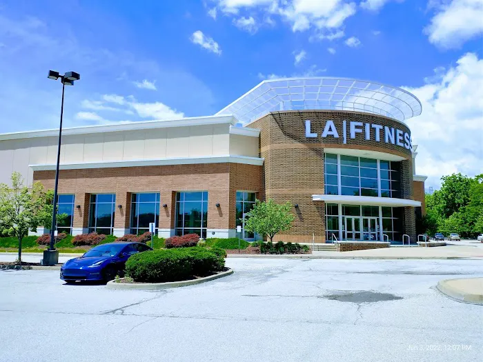 LA Fitness Picture 5