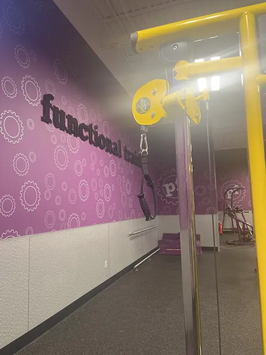 Planet Fitness Picture 7