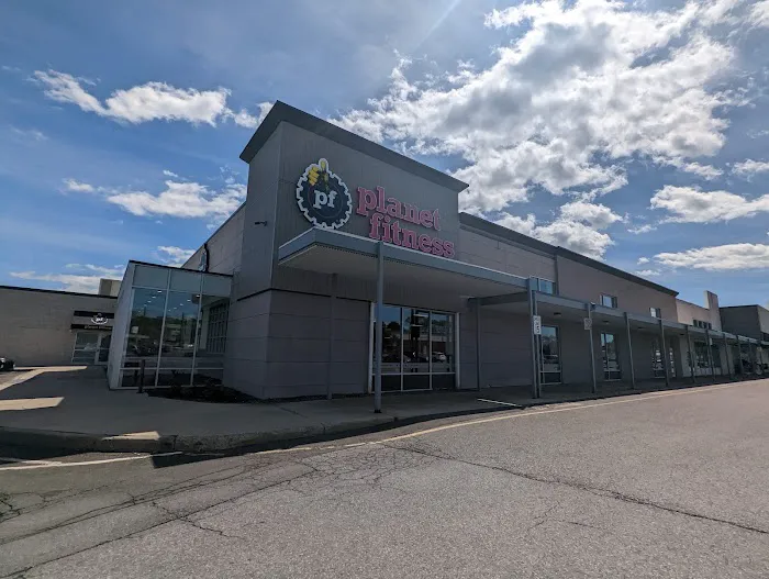 Planet Fitness Picture 6