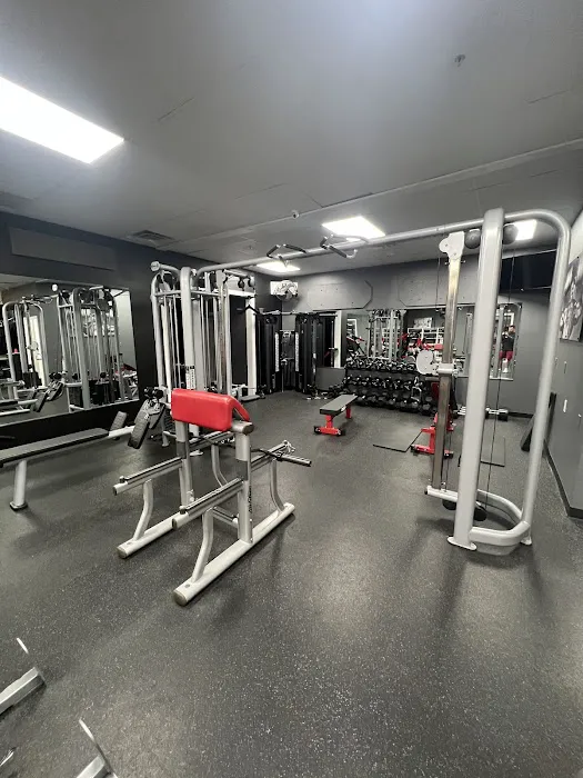 Iron Breed Fitness Picture 2