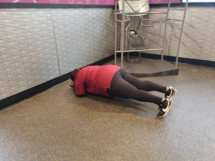 Planet Fitness Picture 8