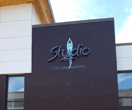 Studio 4