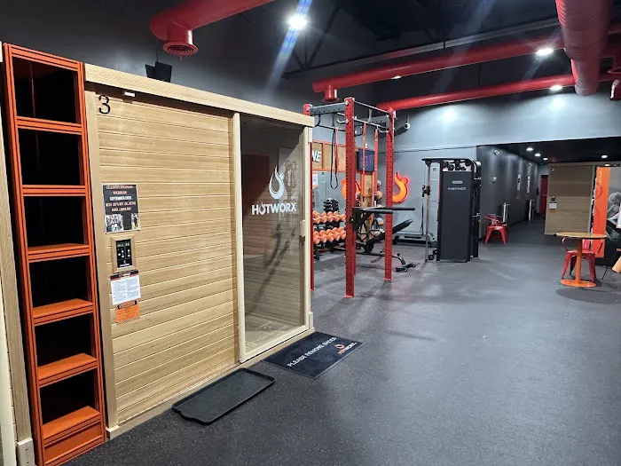 HOTWORX - Delmar, NY Picture 1