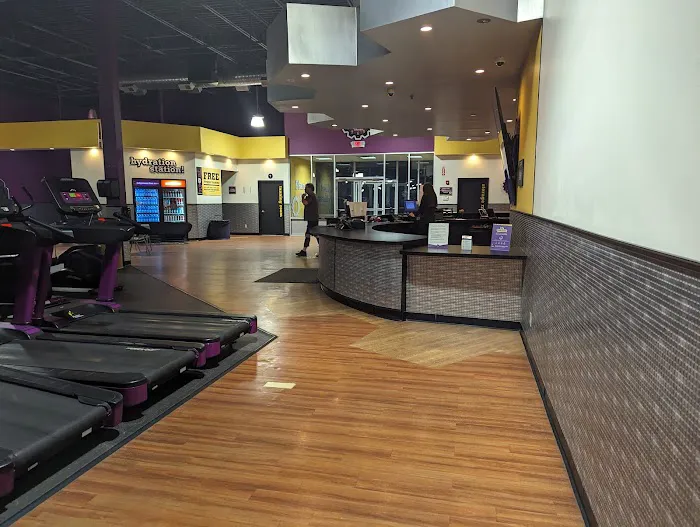 Planet Fitness Picture 2
