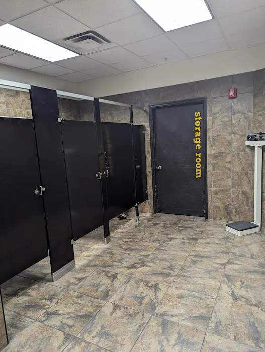 Planet Fitness Picture 1