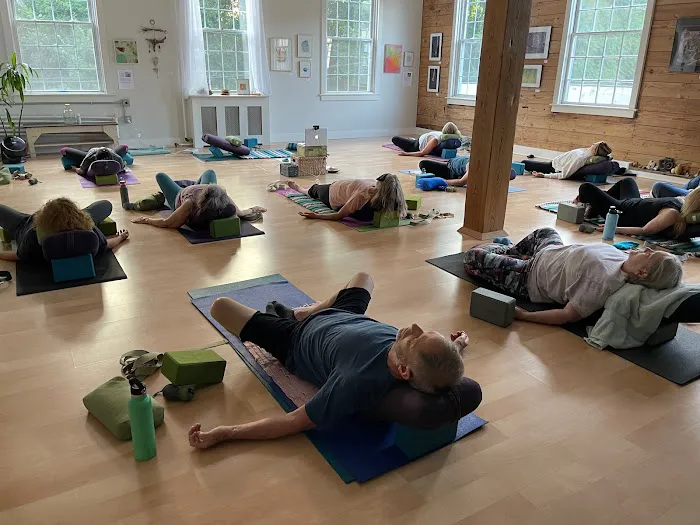 PranaMoon Yoga Picture 3