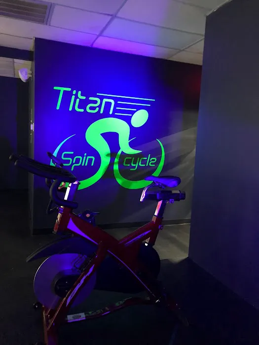 Titan Fitness Gym Picture 10