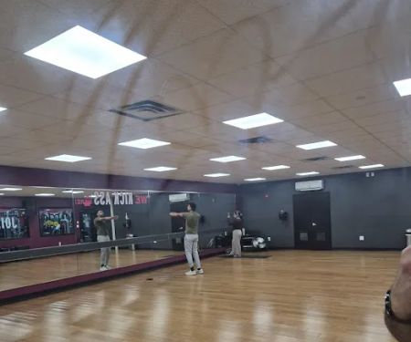 Crunch Fitness - New City