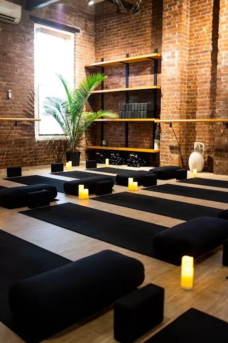 District Hot Yoga Picture 4