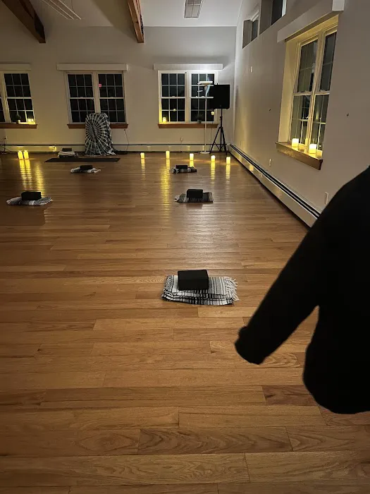 Jamie Surya Yoga Studio Picture 2