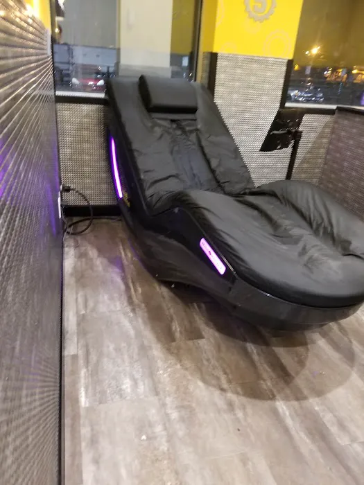 Planet Fitness Picture 10