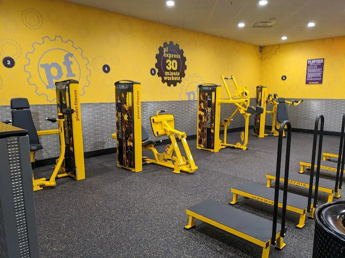 Planet Fitness Picture 5