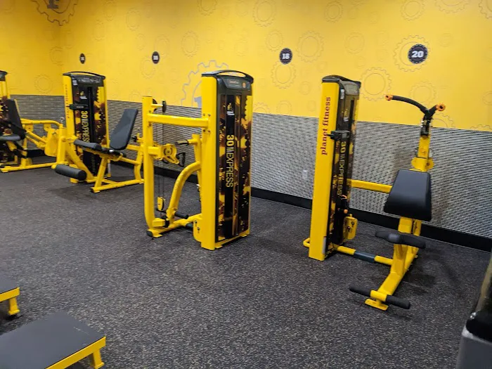 Planet Fitness Picture 3