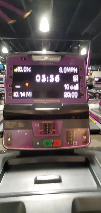 Planet Fitness Picture 8