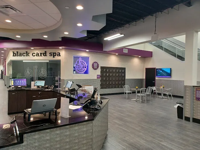 Planet Fitness Picture 10
