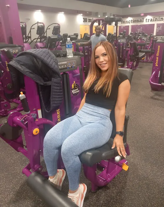 Planet Fitness Picture 8