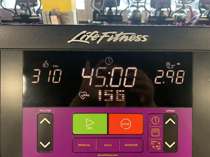 Planet Fitness Picture 10