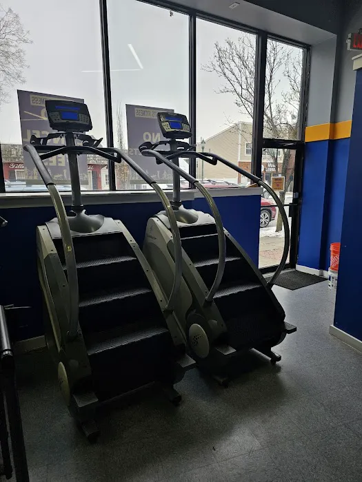 Heights Fitness Kearny Picture 6