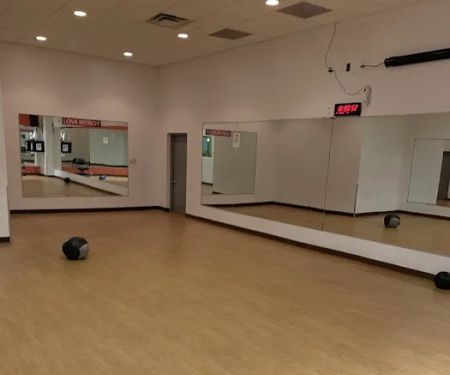 Retro Fitness