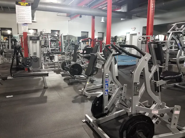 Alternative Health Club Gym Picture 7