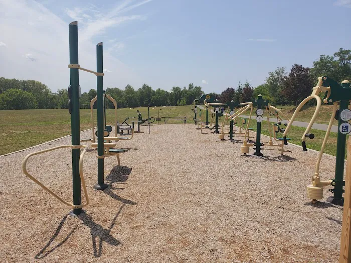 Sherando Park Outdoor Fitness Gym Picture 4